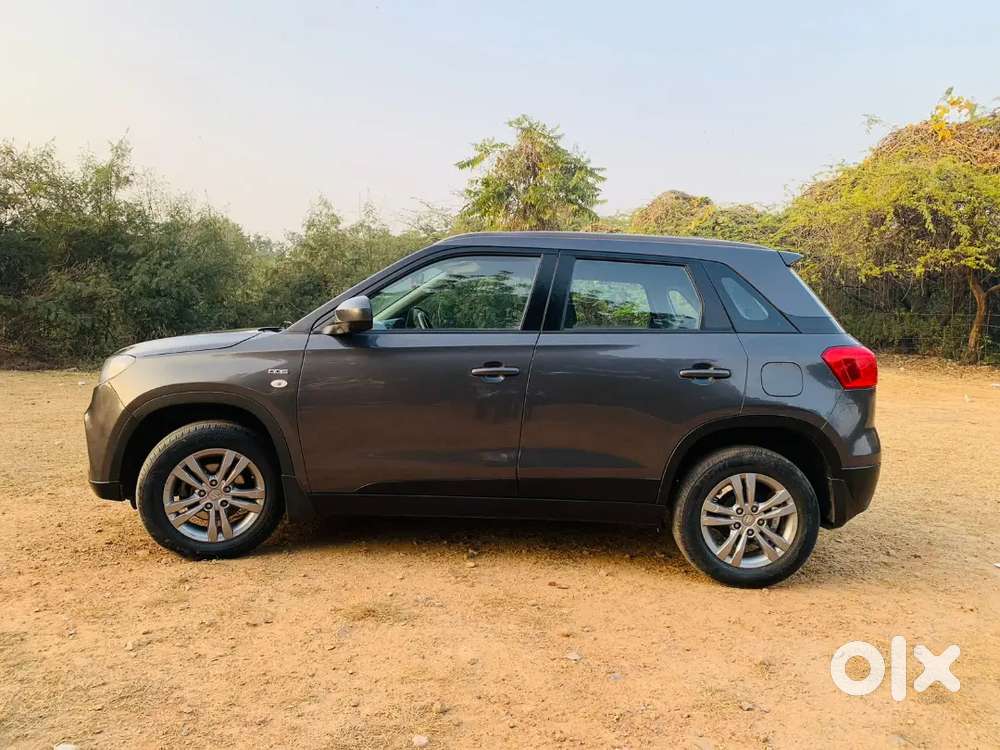 Maruti Suzuki Brezza 2017 Diesel 74000 Km Driven