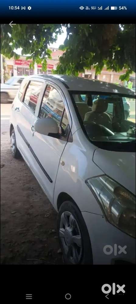 Maruti Suzuki Ertiga 2014