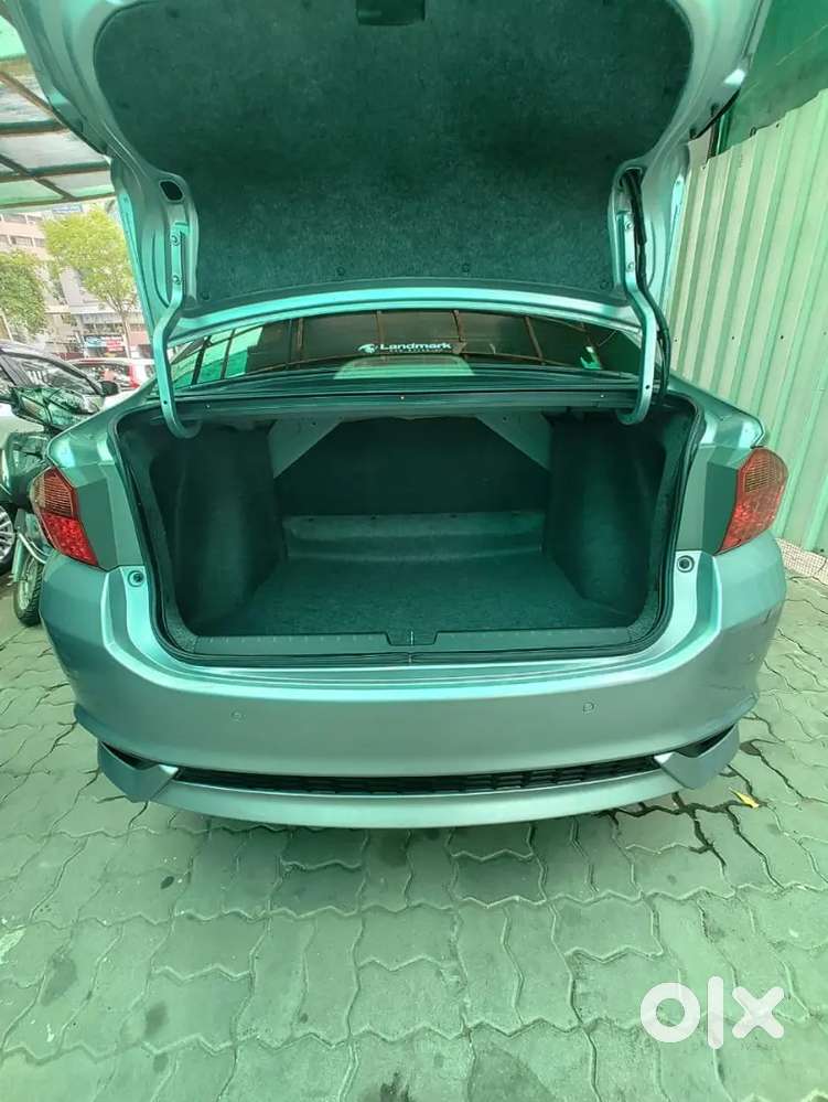 Honda City V Petrol 2022