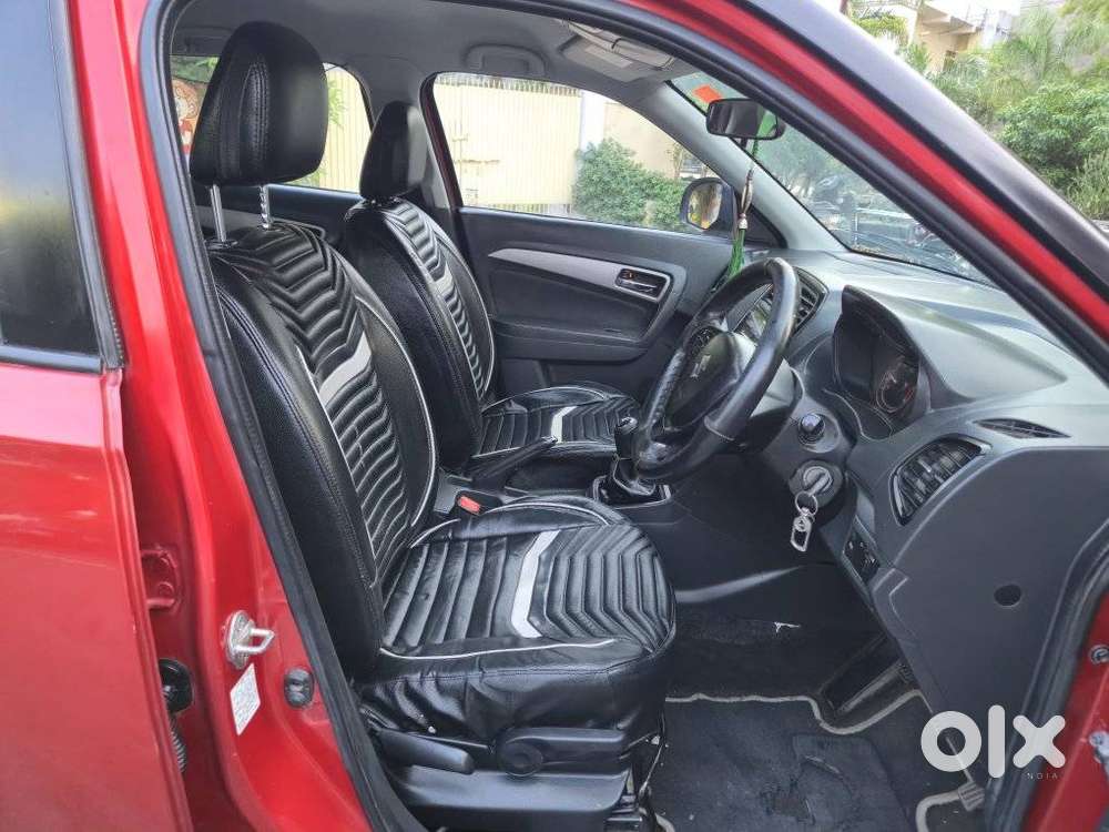 Maruti Suzuki Brezza Zdi+ Dual Tone, 2017, Diesel