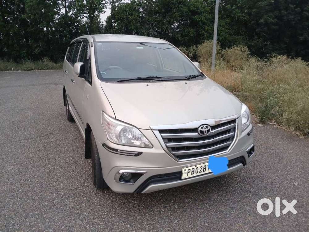 Toyota Innova 2.5 G (diesel) 7 Seater, 2013, Diesel