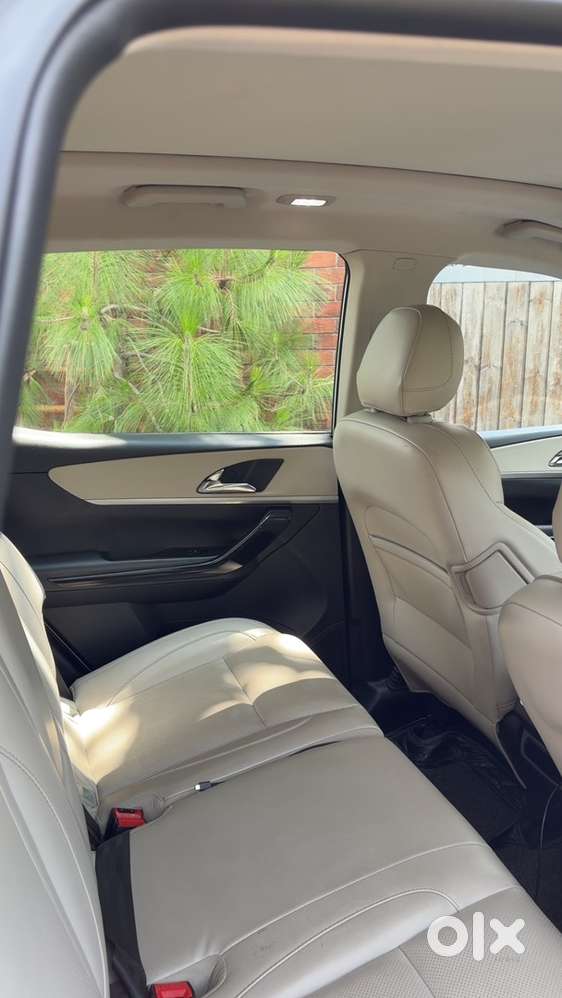Mahindra Xuv700 Diesel 2023