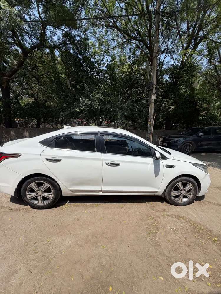 Hyundai Verna Diesel Automatic Vip Number