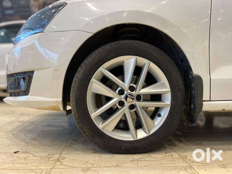 Skoda Rapid 1.6 Mpi Style, 2018, Petrol