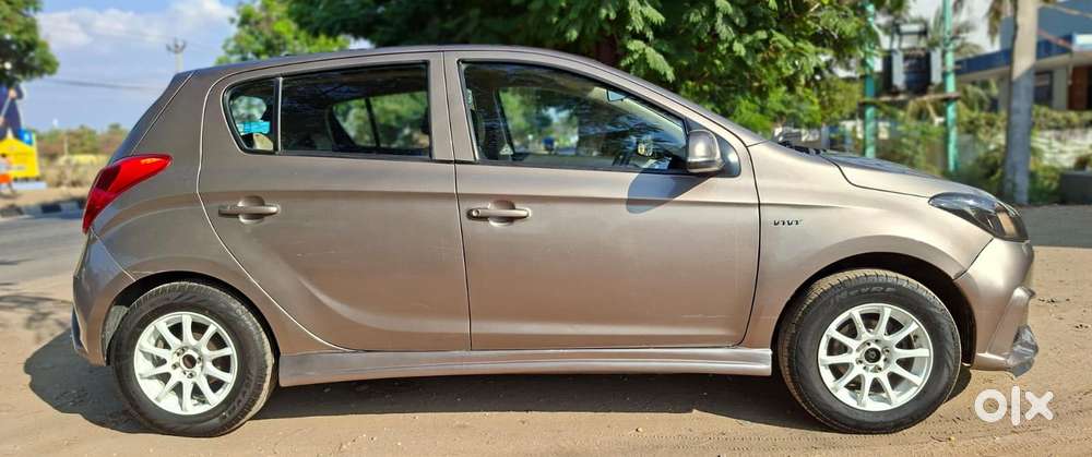 Hyundai I20 Sportz 1.2 Bs-iv, 2013, Petrol