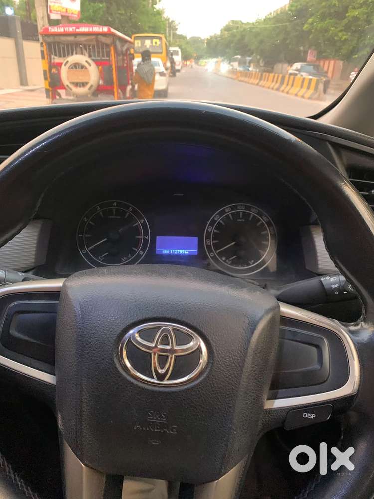 Toyota Innova Crysta 2.7 Gx Mt, 2016, Cng & Hybrids