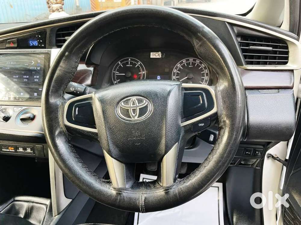 Toyota Innova Crysta 2.4 G Mt, 2017, Diesel