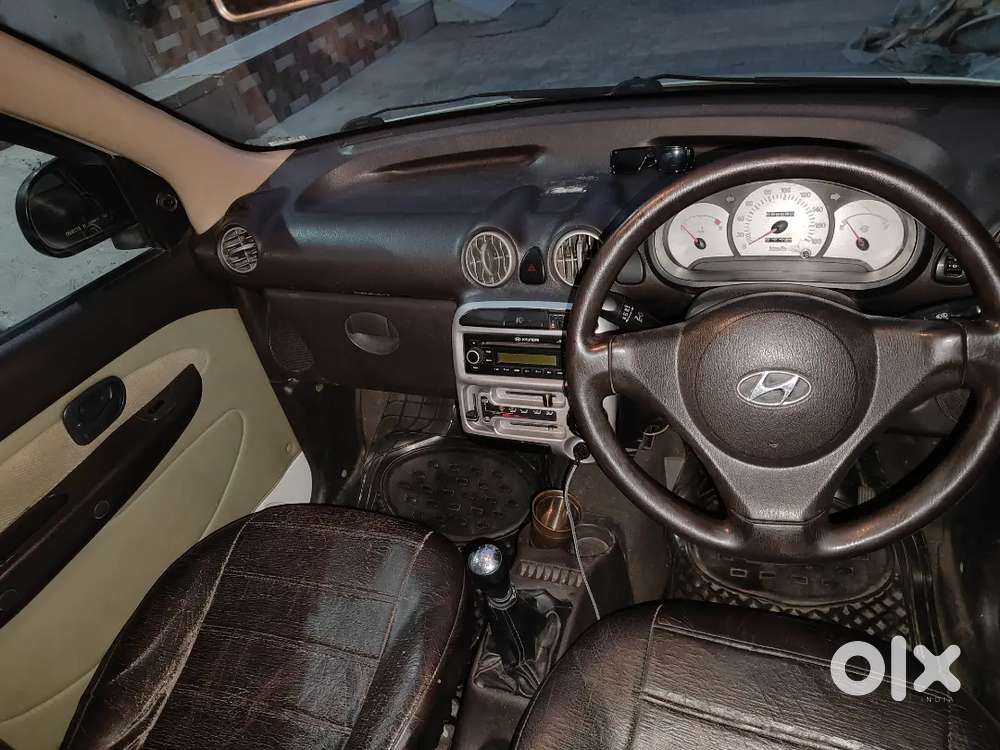 Hyundai Santro Xing Gls 2011 Petrol+lpg Company Fitted