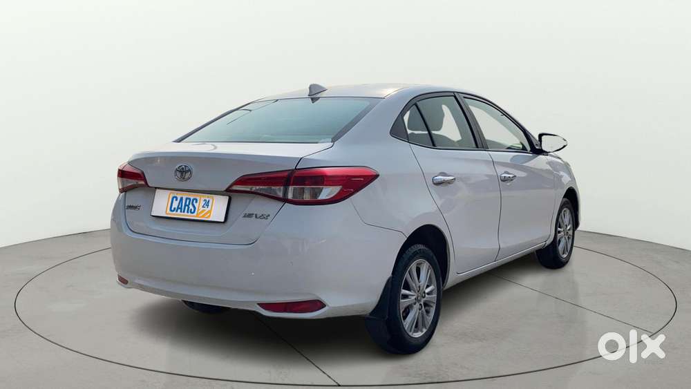 Toyota Yaris Vx Cvt, 2020, Petrol