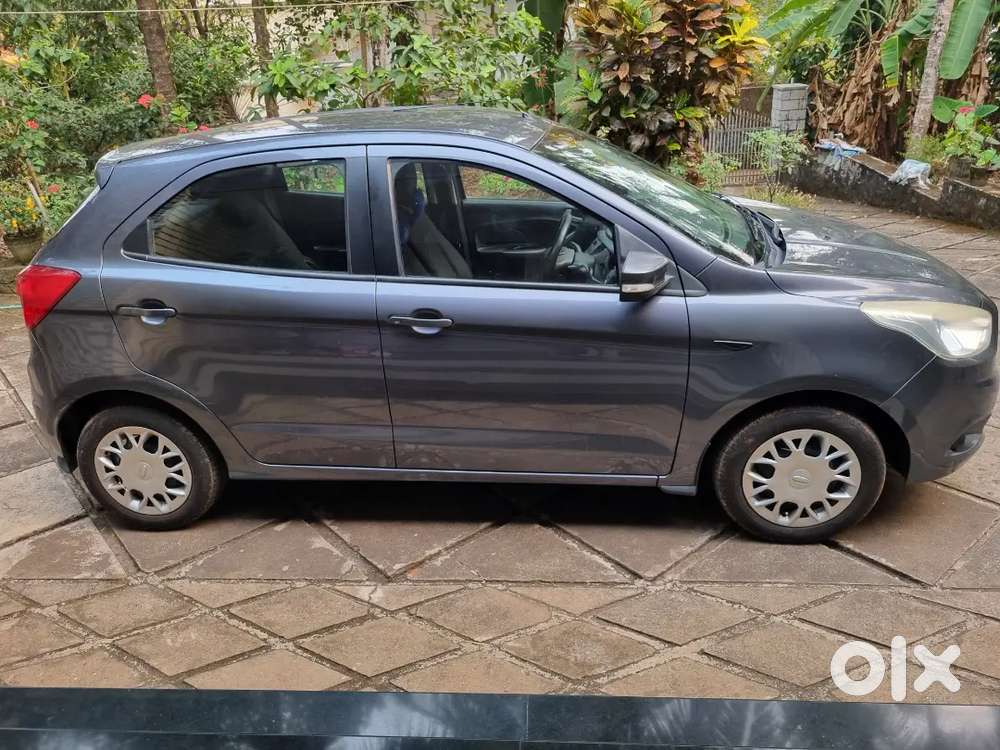 Ford Figo 2017 Petrol 93900 Km Driven