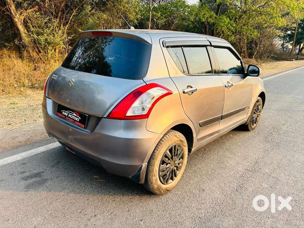 Maruti Suzuki Swift Vxi Abs Bsiv, 2016, Petrol