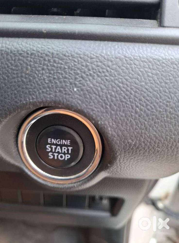 Maruti Suzuki Swift Amt Zxi, 2021, Petrol
