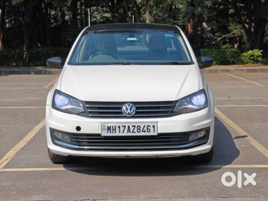 Volkswagen Vento 1.2 Highline Plus At 16 Alloy, 2016, Petrol