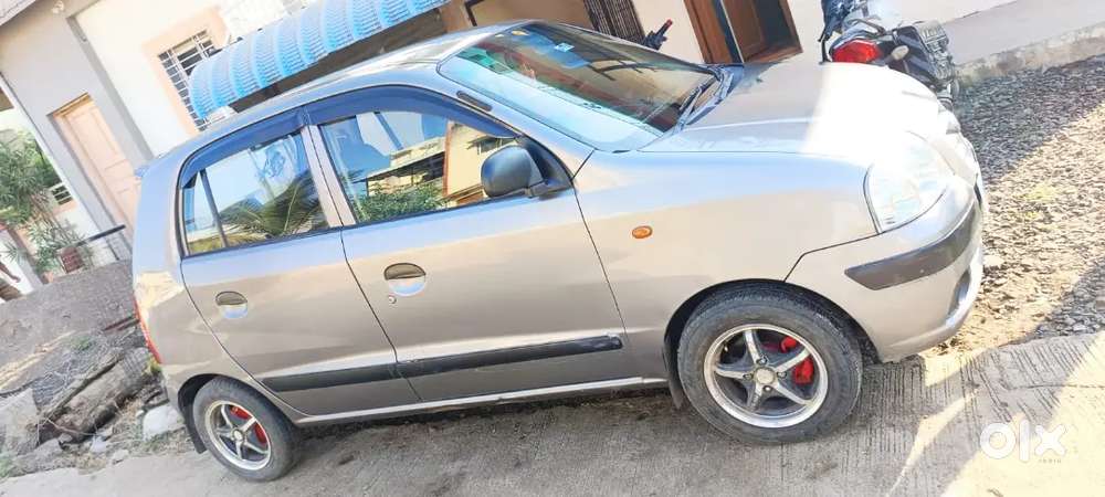 1. Alloy Wheels Installed 2. Recently Battery Installed. 3. Cng 32 Km