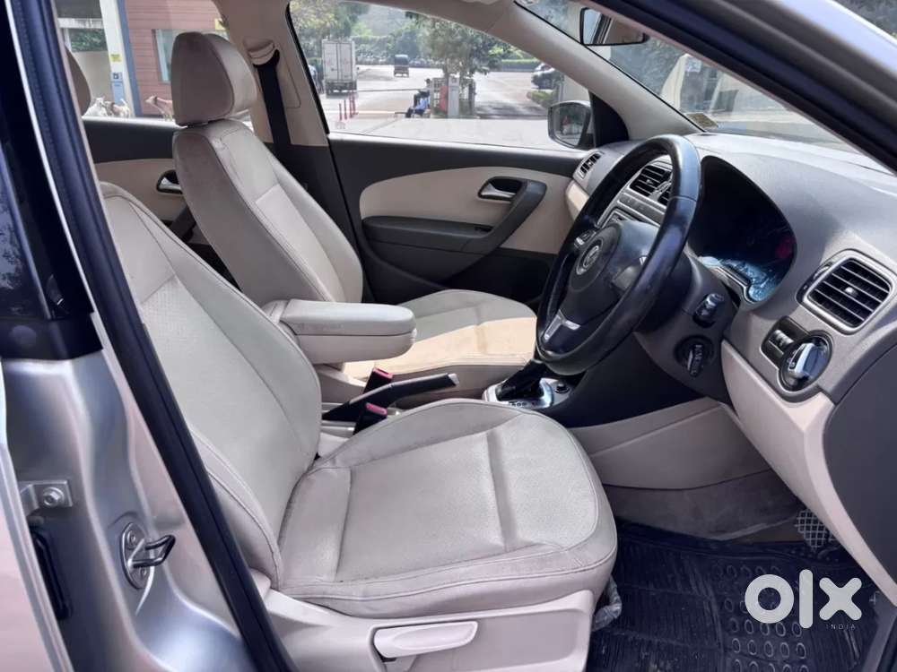 Volkswagen Vento 1.2l Tsi Highline Plus At Petrol, 2014, Petrol