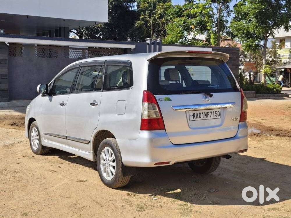 Toyota Innova 2012-2013 2.5 E Diesel Ms 8-seater, 2013, Diesel
