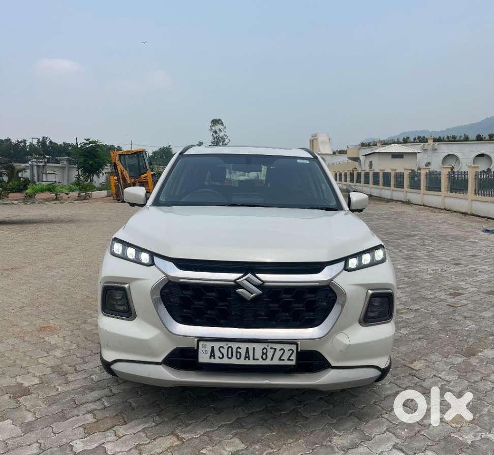 Maruti Suzuki Grand Vitara Smart Hybrid Alpha, 2024, Petrol