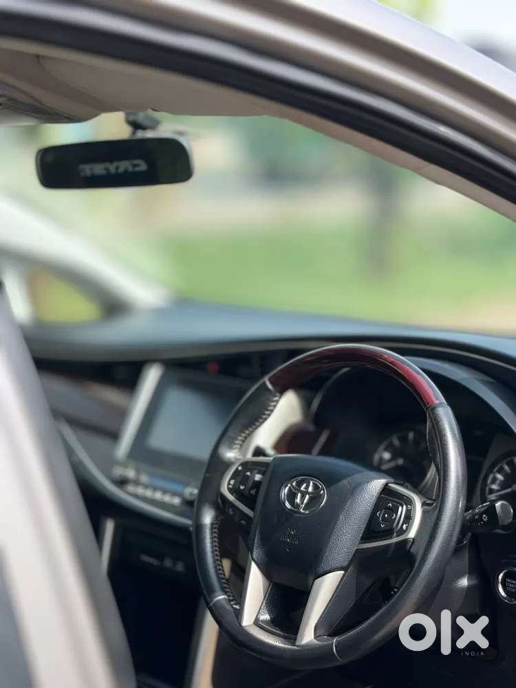 Toyota Innova Crysta 2.4 V 7 Str, 2019, Diesel