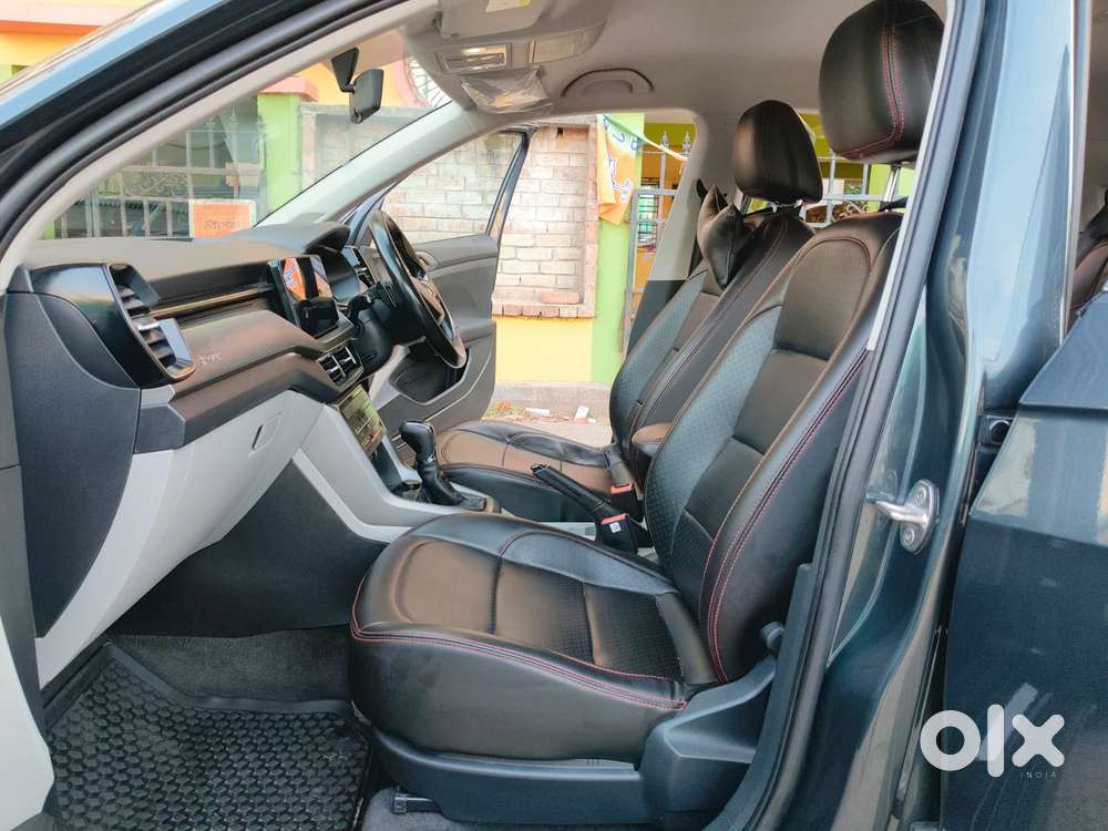 Skoda Kushaq 1.0 Tsi Ambition At, 2022, Petrol