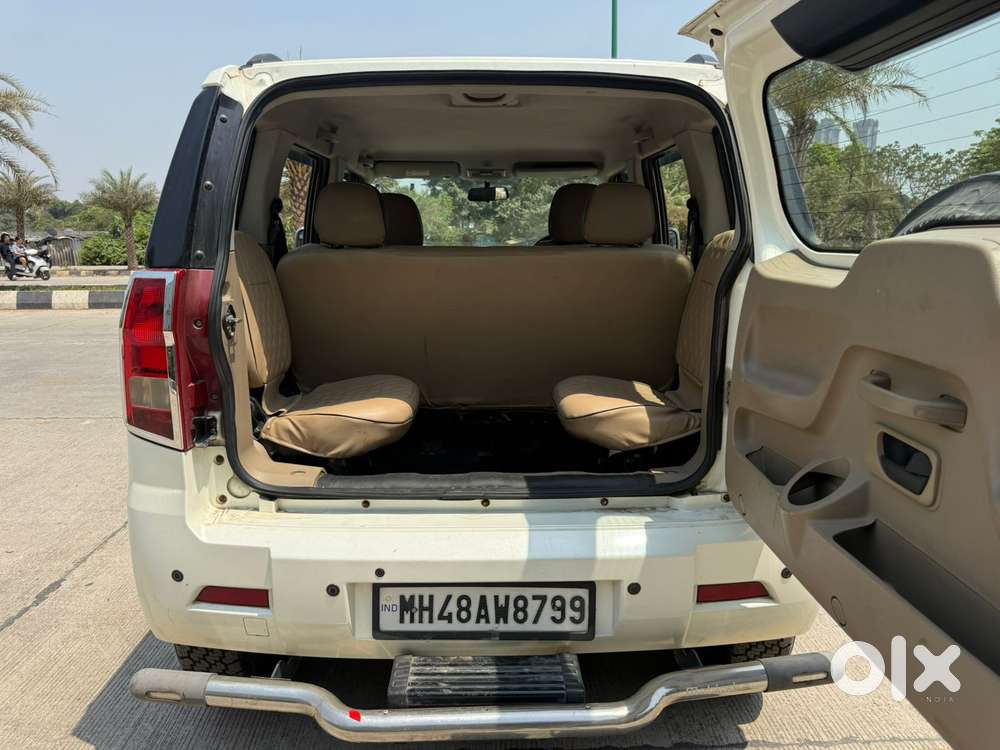 Mahindra Tuv 300 T10 Amt (automatic), 2017, Diesel