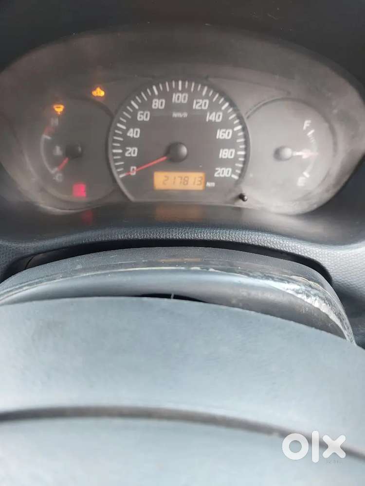 Maruti Suzuki Swift Lxi 2010