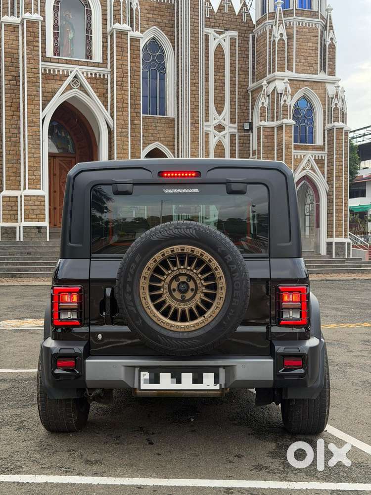 Mahindra Thar Roxx Mx5 Petrol At 2wd, 2025, Petrol