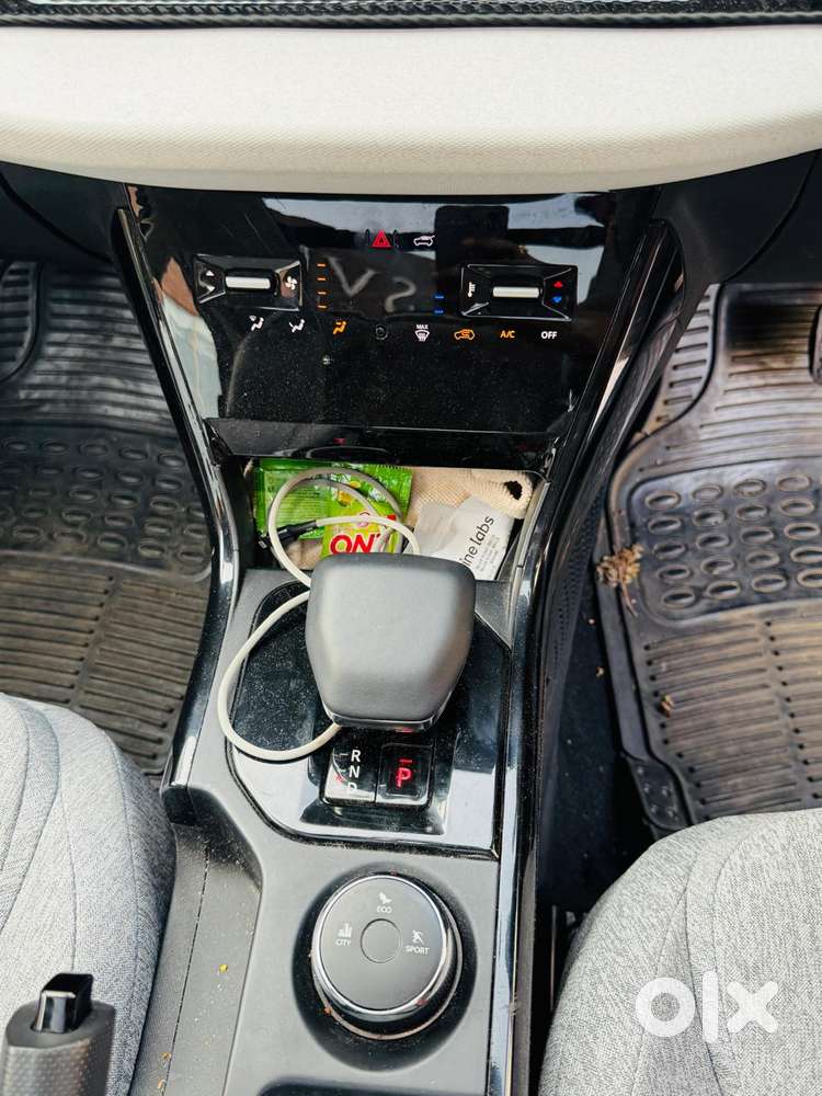 Tata Curvv Accom + A Dmt, 2025, Petrol