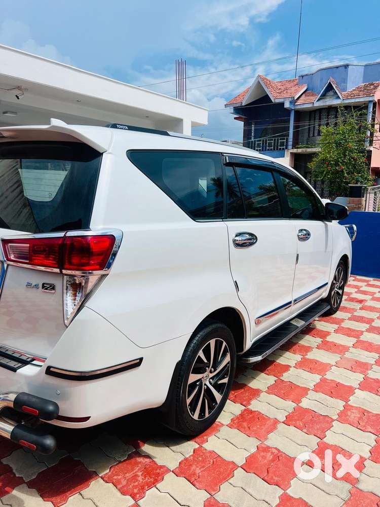 Toyota Innova Crysta 2.4 Z 7 Str, 2023, Diesel