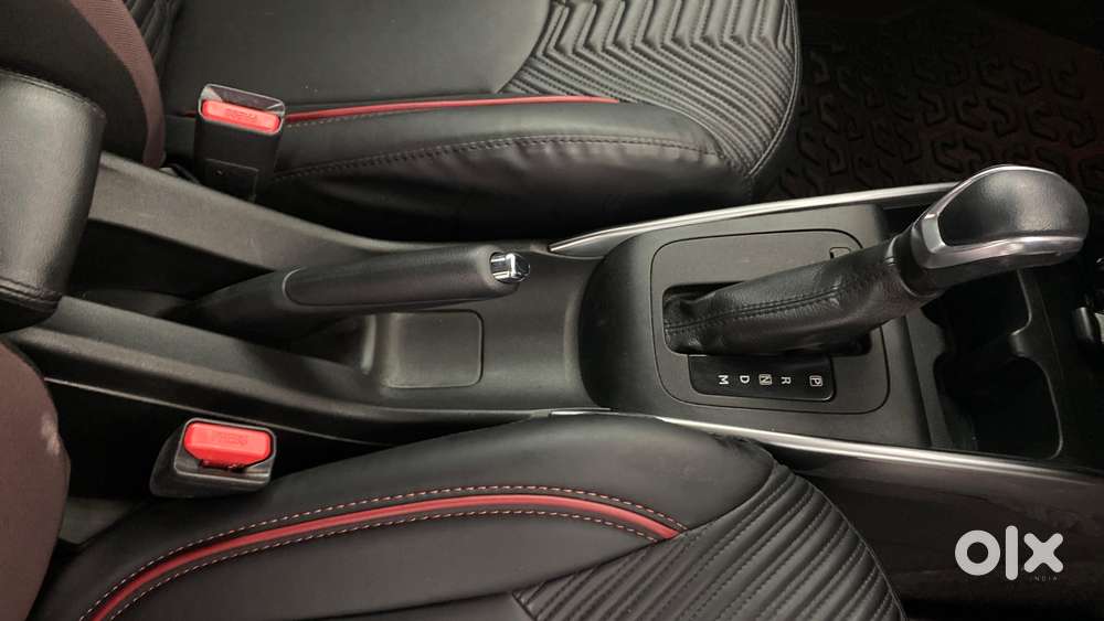 Maruti Suzuki Fronx Alpha 1.0l Turbo 6 At Dual Tone, 2023, Petrol