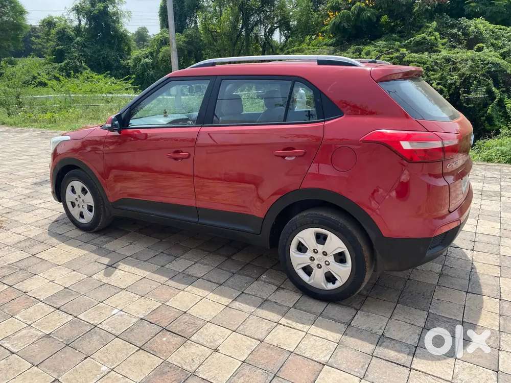 Hyundai Creta With Free Warranty Services