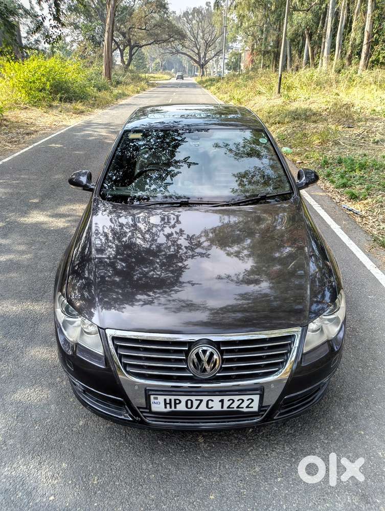 Volkswagen Passat 2010 Petrol Well Maintained