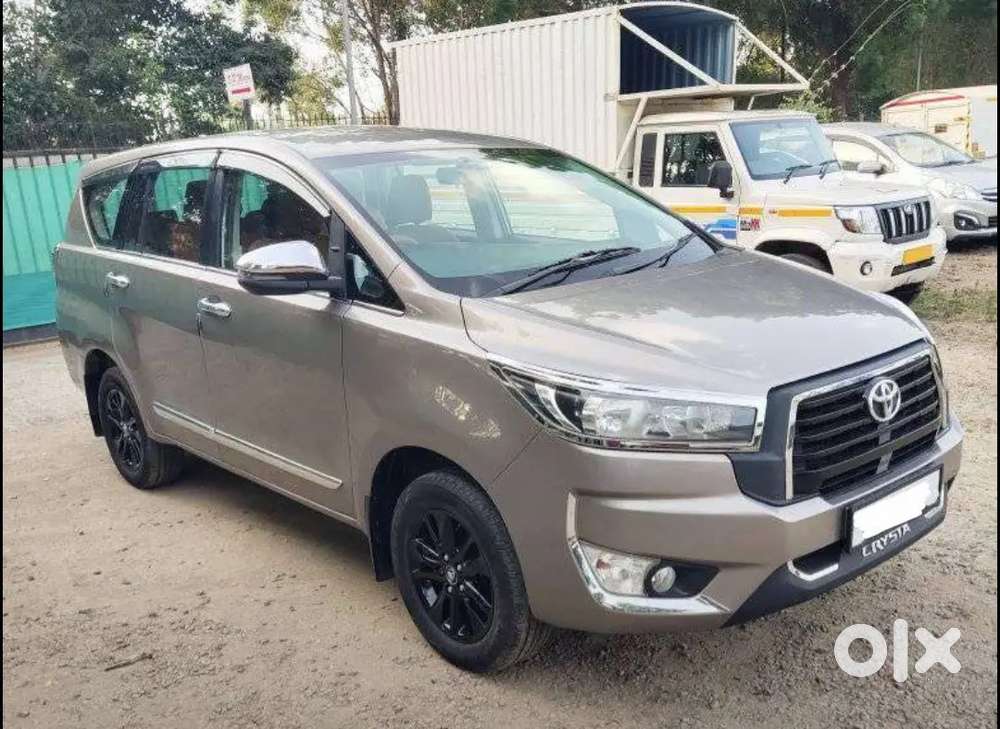 Toyota Innova Crysta 2017
