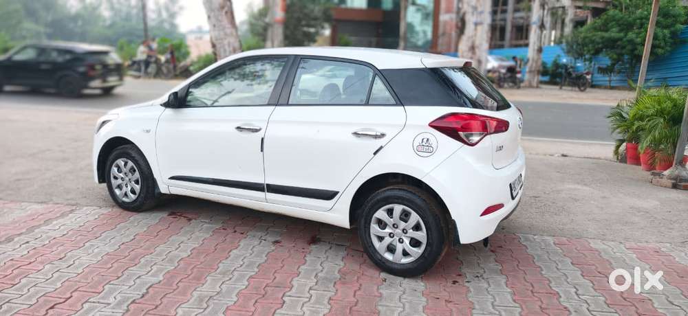 Hyundai I20 Magna Plus, 2015, Diesel