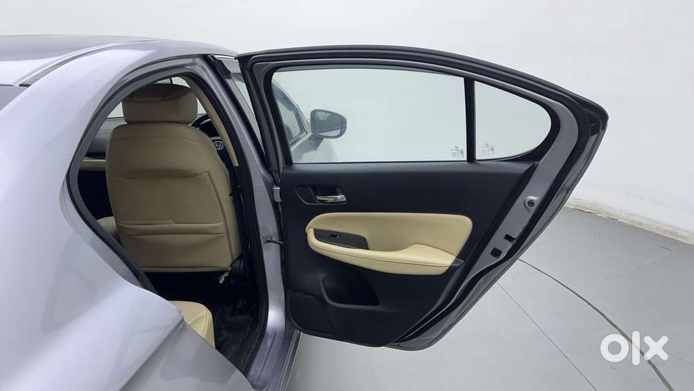 Honda City 1.5 Zx I-vtec Mt, 2021, Petrol