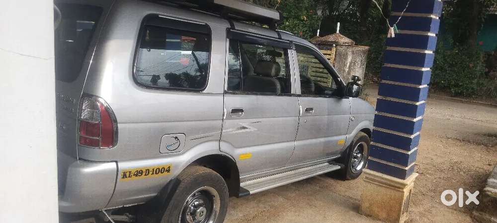 Chevrolet Tavera 2012 Diesel 317000 Km Driven