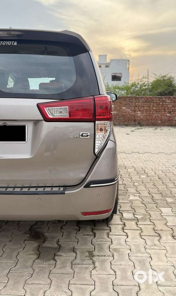 Toyota Innova Crysta 2.4 G Mt 7 Str, 2021, Diesel