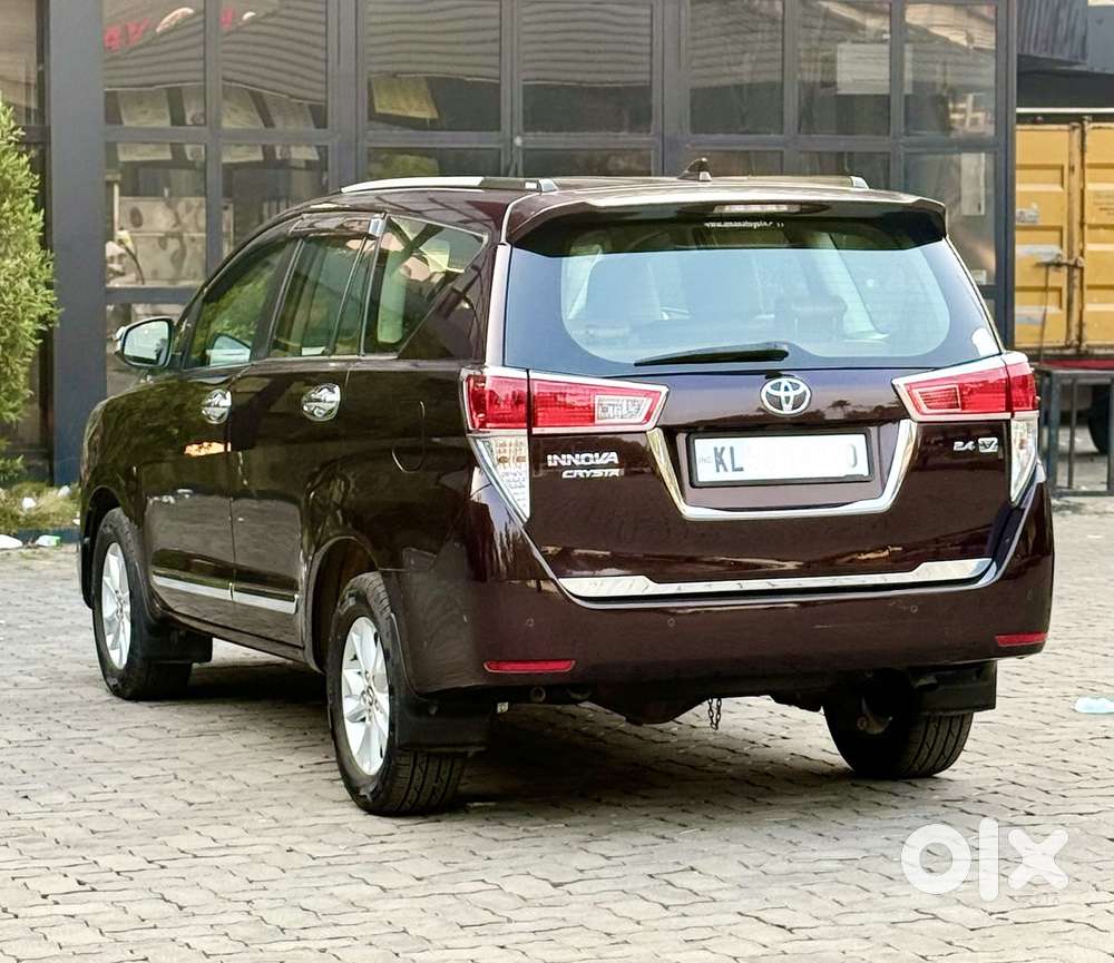 Toyota Innova Crysta 2.4 V 7 Str, 2019, Diesel