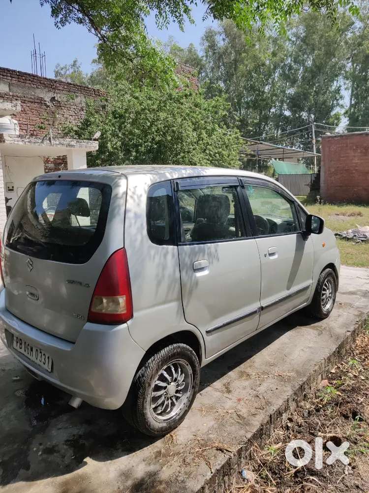 Maruti Suzuki Estilo 2010