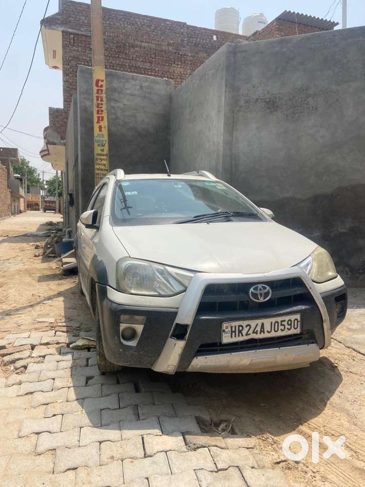 Toyota Etios Cross 2015 Diesel Good Condition
