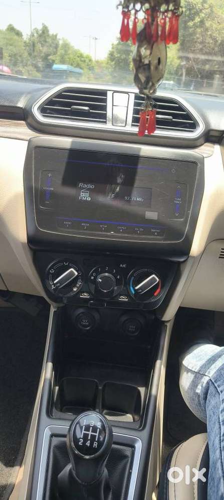 Maruti Suzuki Dzire 1.2 Vxi, 2022, Petrol
