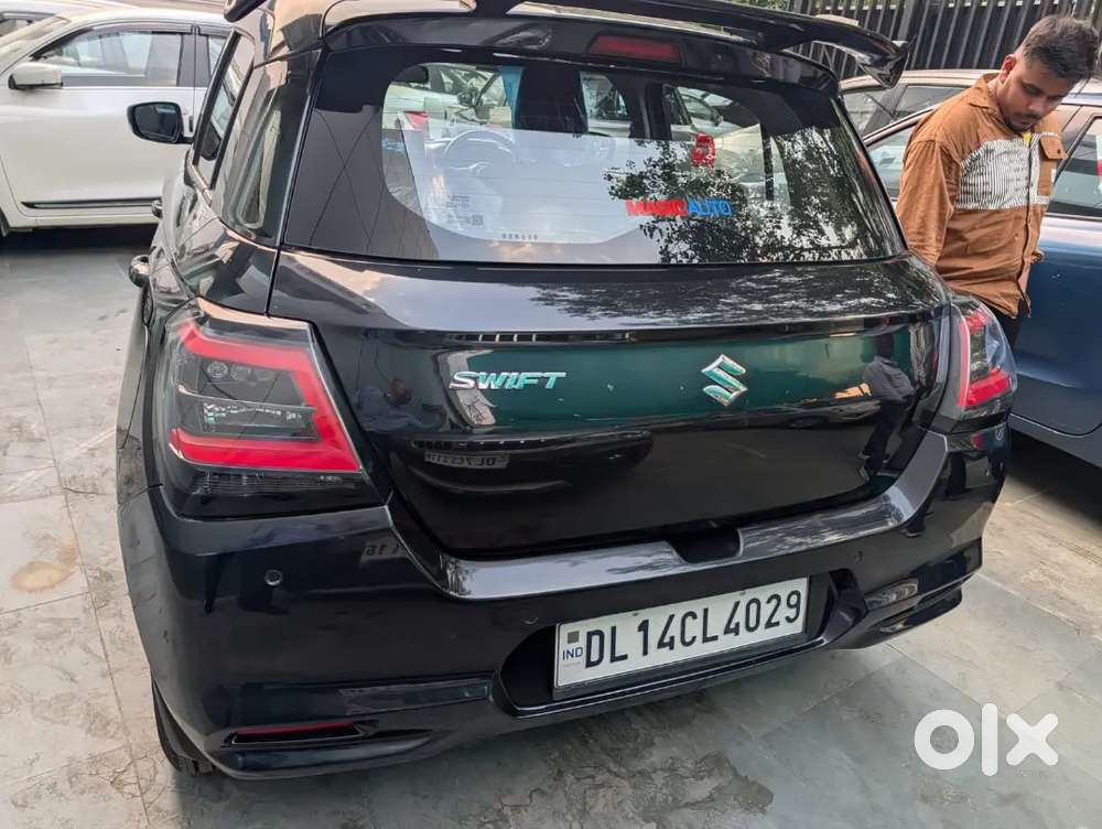 Maruti Swift 1.2 Vxi 2025