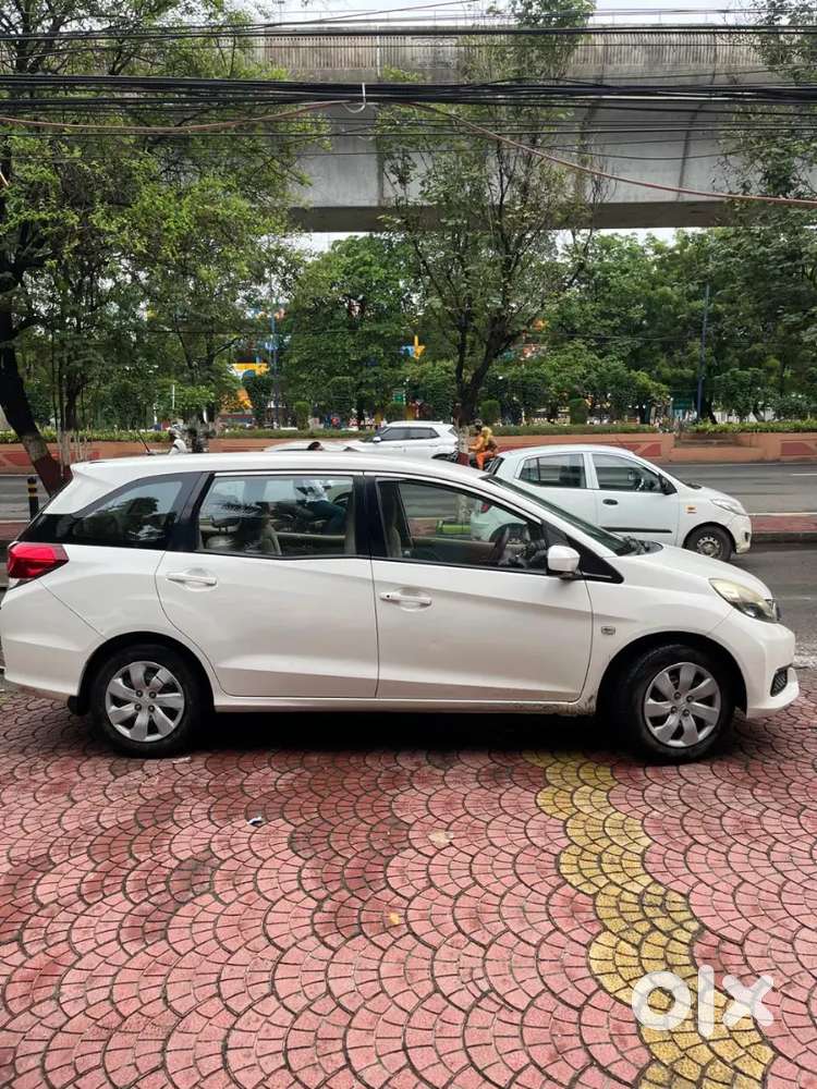 Honda Mobilio Excellent Maintained