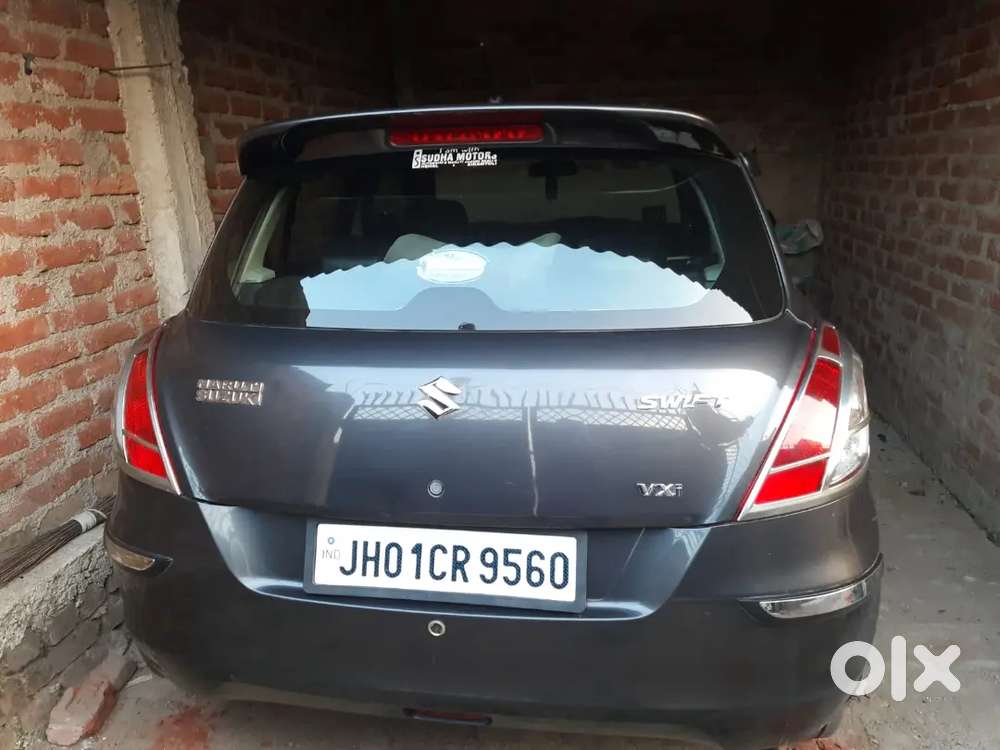 Maruti Suzuki Swift 2018 Petrol 80000 Km Driven