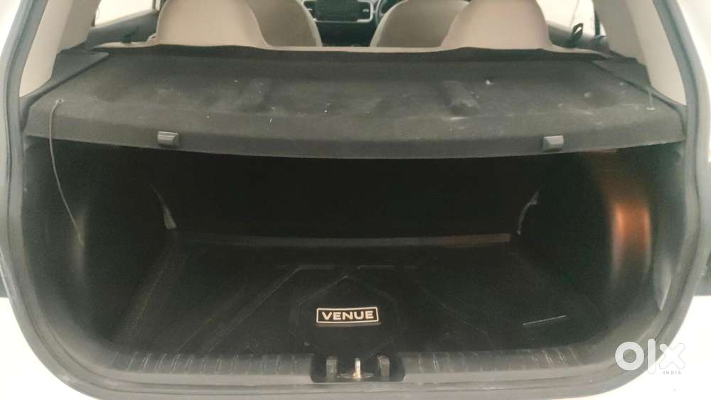 Hyundai Venue S, 2022, Petrol