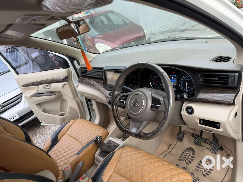 Maruti Suzuki Ertiga Zxi Plus Shvs, 2022, Petrol
