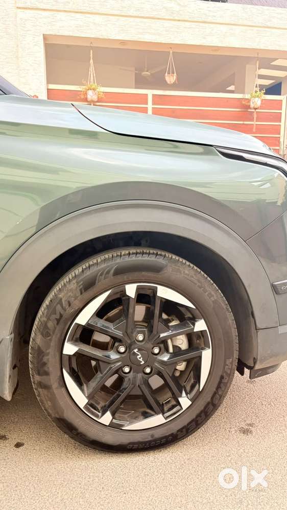 Kia Carens Clavis Htk, 2025, Petrol