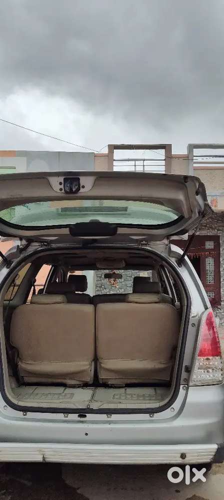 Toyota Innova  2011 Diesel Good Condition Vehicle.