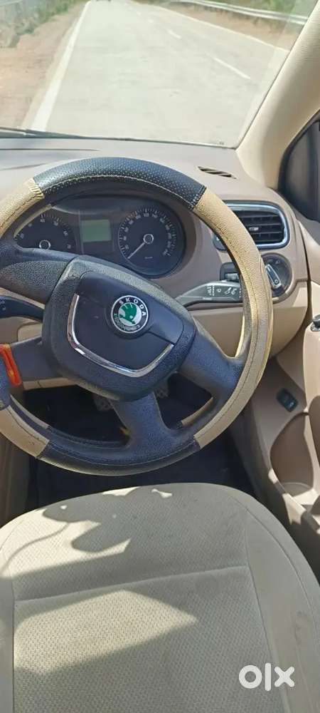 Skoda Rapid 2012 Petrol 115000 Km Driven