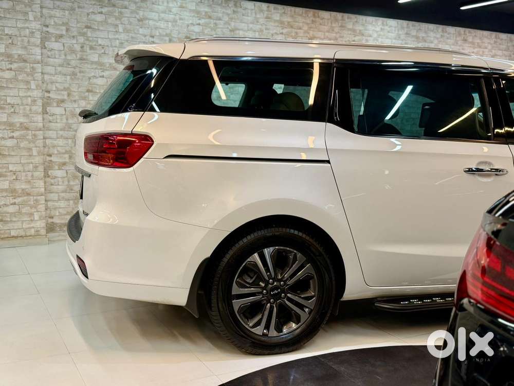 Kia Carnival Limousine Plus 7 Str, 2023, Diesel