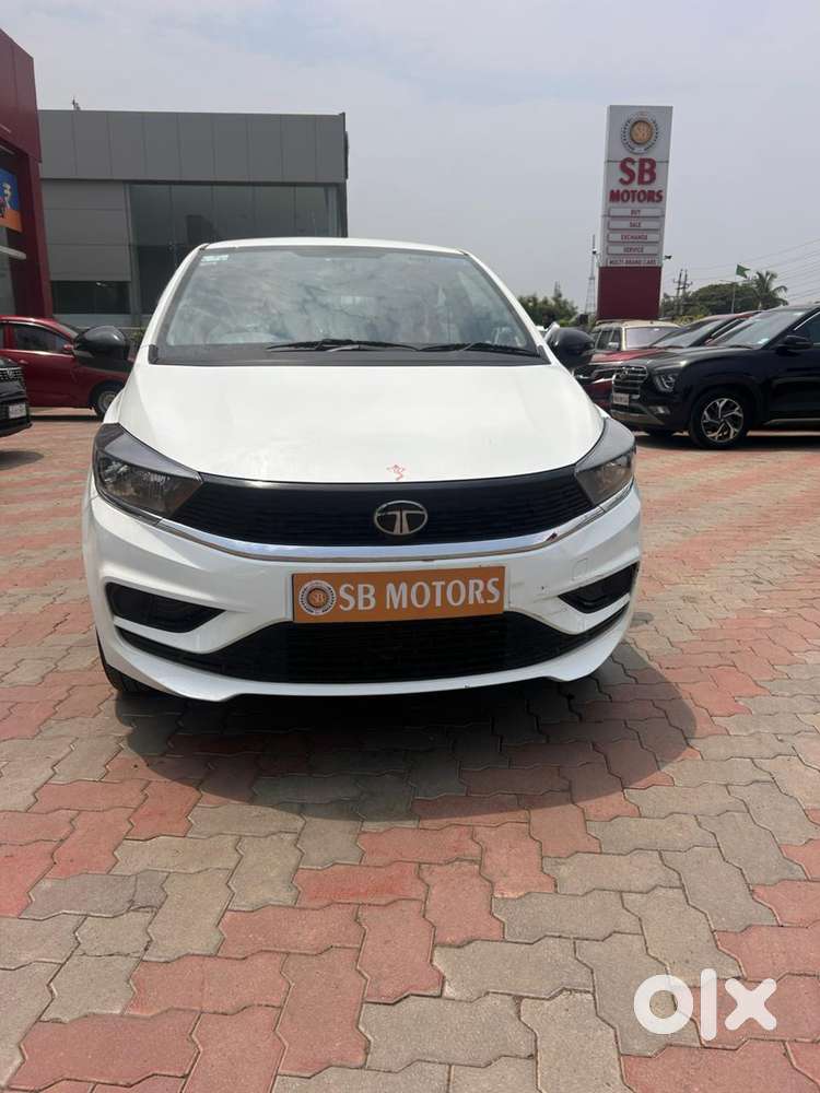 Tata Tiago 1.2 Revotron Xt Rhythm, 2025, Petrol